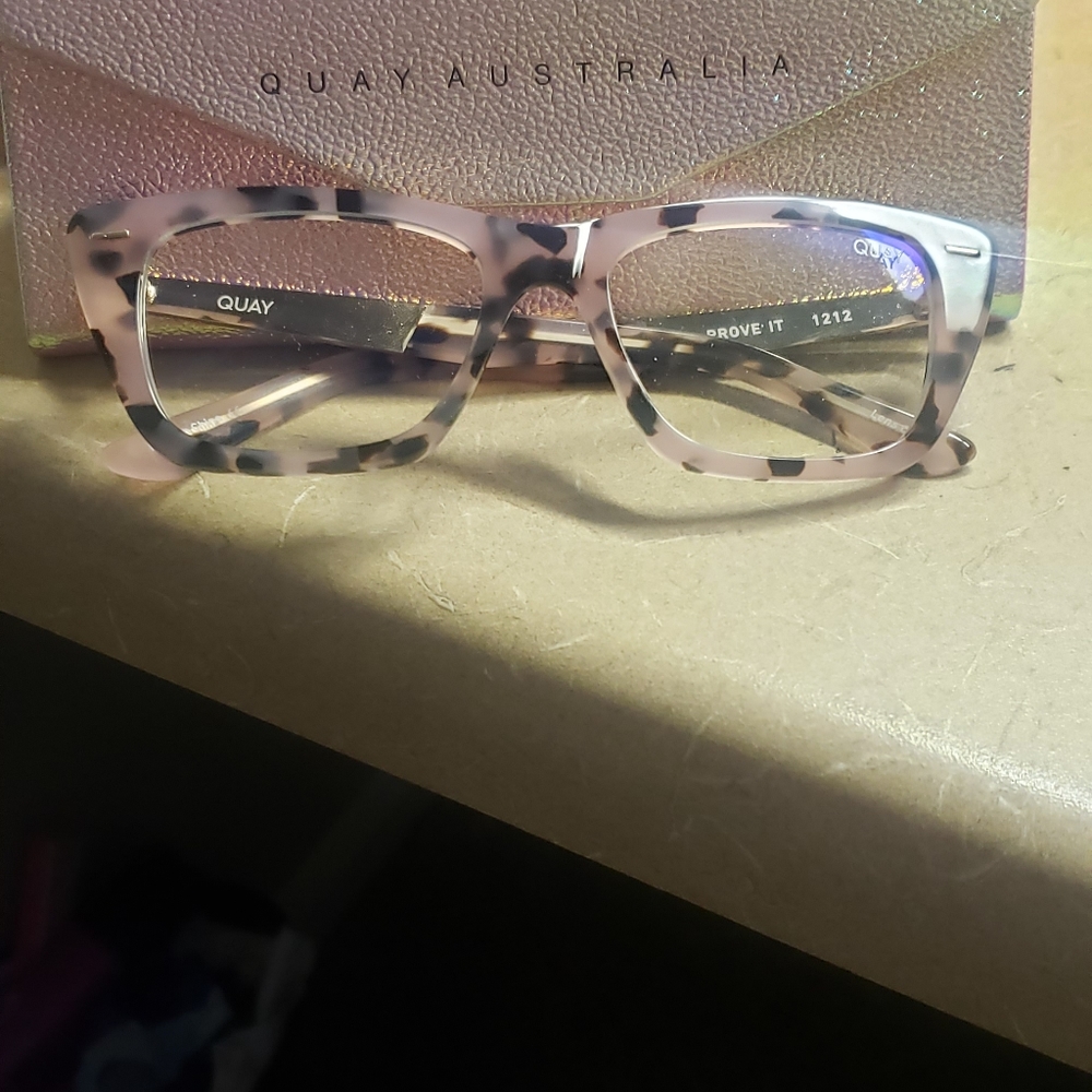 Blue light glasses
